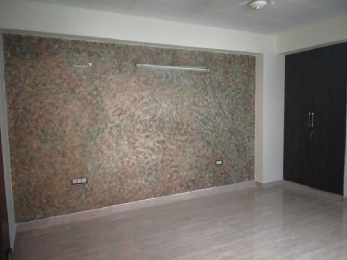 Casa T3 em Ghaziabad, India N.º 15949