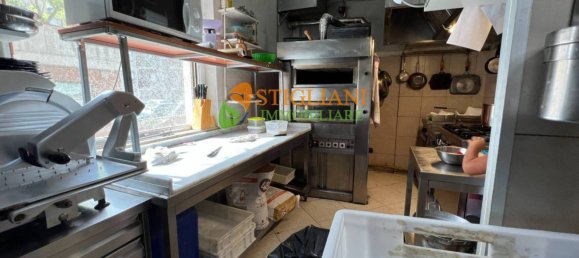 1 room Commercial property in Campobasso, Italy No. 122423 13