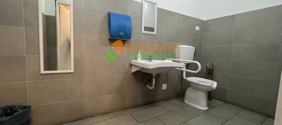 1 room Commercial property in Campobasso, Italy No. 122423 12