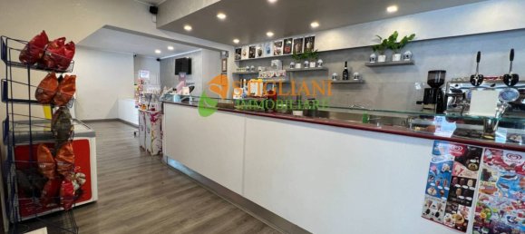 1 room Commercial property in Campobasso, Italy No. 122423 5