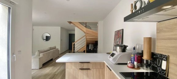 3 bedrooms House in Champs-sur-Marne, France No. 171434 19