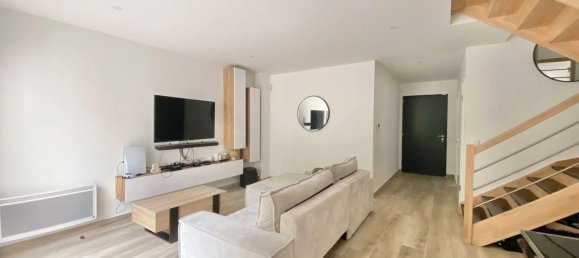 3 bedrooms House in Champs-sur-Marne, France No. 171434 6