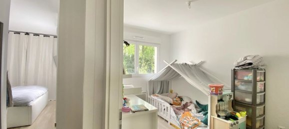 3 bedrooms House in Champs-sur-Marne, France No. 171434 16