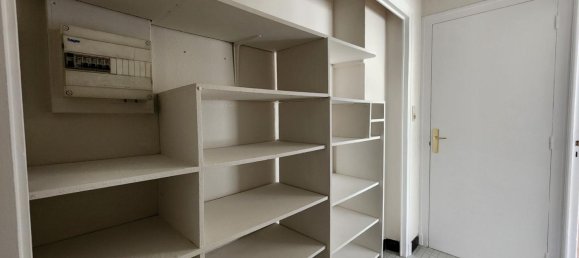 1 bedroom Apartment in Dijon, France No. 283562 3