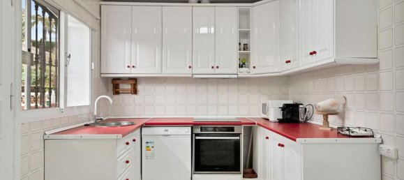 6 bedrooms Villa in Marbella, Spain No. 130071 10