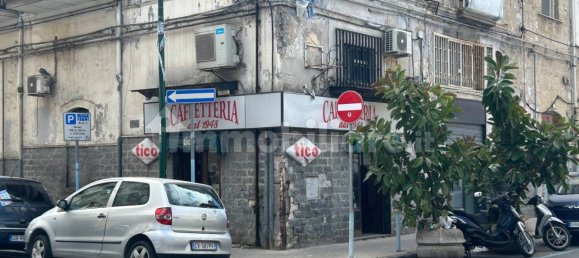 2-Zimmer Gewerbliche Immobilie in Naples, Italy, Nr. 270449 16