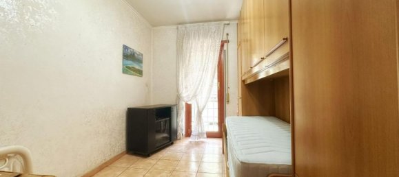 3 bedrooms Apartment in Rome, Italy No. 358357 21