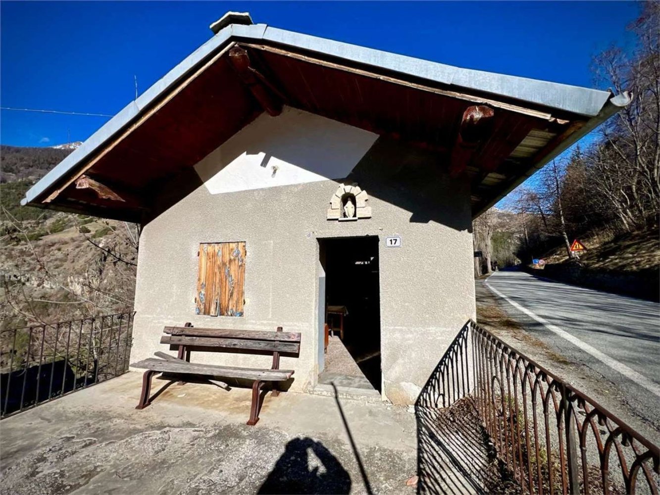 5 rooms House in Pralungo, Italy No. 145315