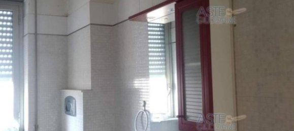 Apartamento de 5 habitaciónes en Caltagirone, Italy No. 302021 8