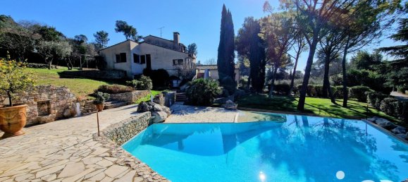 5 Schlafzimmer Villa in Nimes, France, Nr. 325138 23