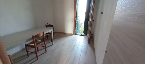 5 rooms Villa in Chioggia, Italy No. 53194 4