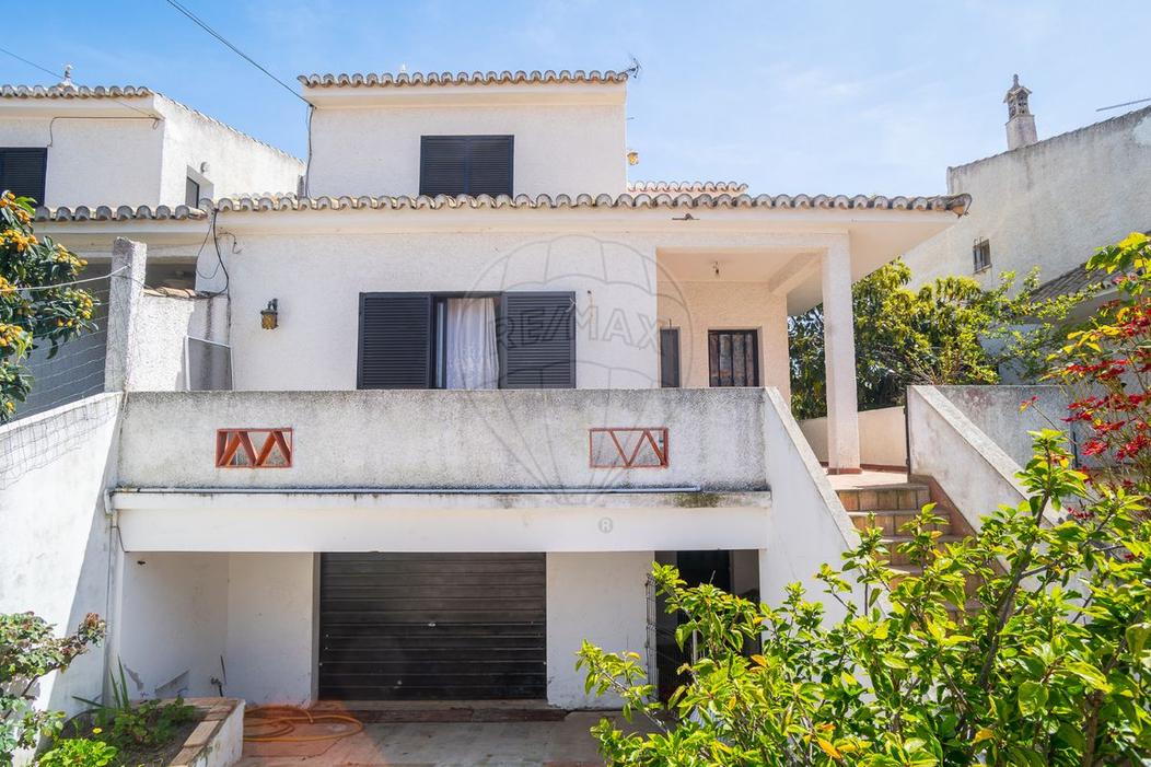 3 bedrooms House in Quarteira, Portugal No. 35503