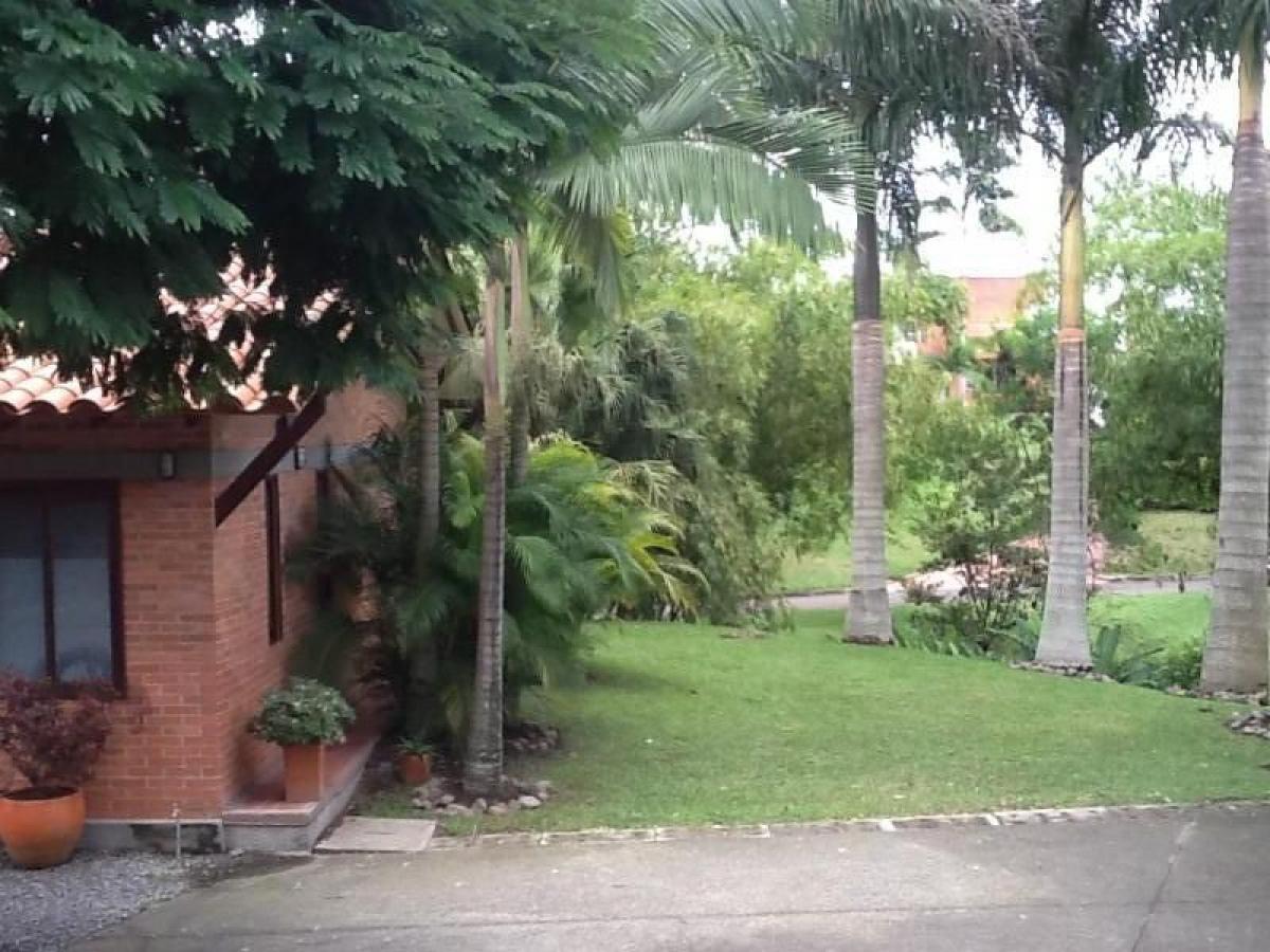 4 bedrooms House in Risaralda, Colombia No. 2974