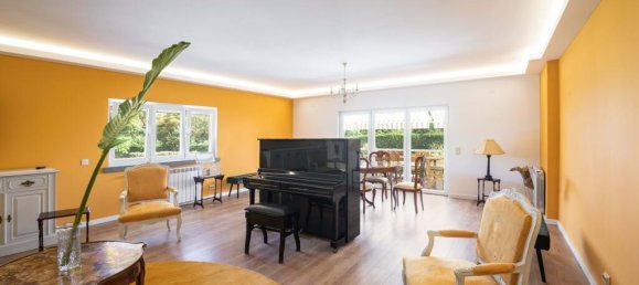 8 bedrooms Villa in Cascais, Portugal No. 231750 4