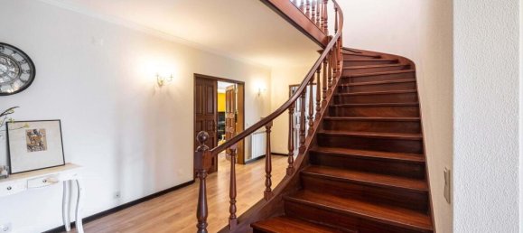 8 bedrooms Villa in Cascais, Portugal No. 231750 3