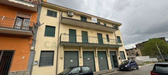 Edificio en Castel San Giorgio, Italy 300 m² No. 301110 2