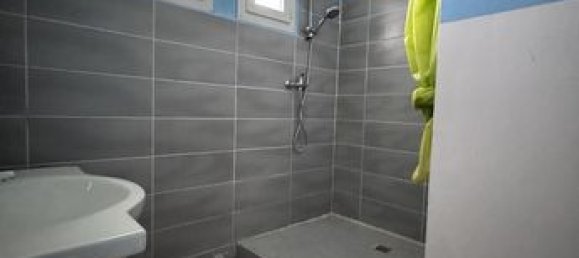 6 bedrooms House in Lavardac, France No. 303803 6