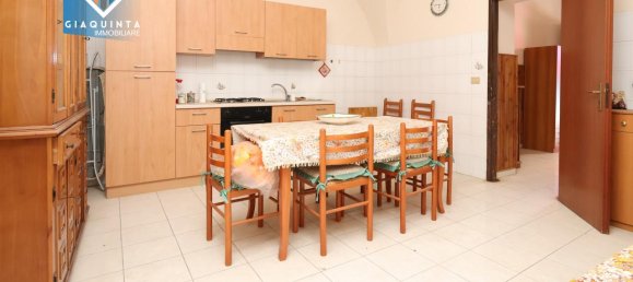 5 rooms House in Palagonia, Italy No. 231704 3