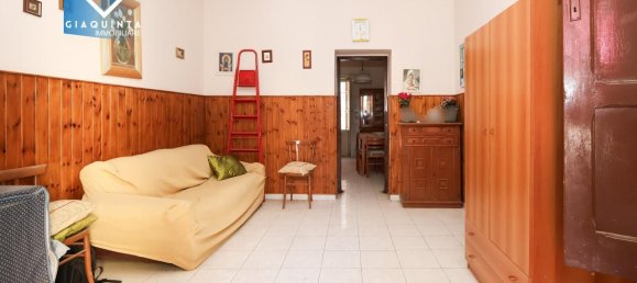 5 rooms House in Palagonia, Italy No. 231704 8