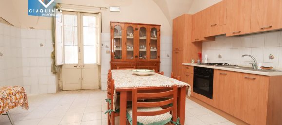5 rooms House in Palagonia, Italy No. 231704 2