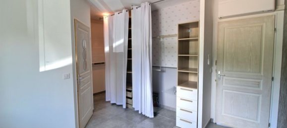 2 Schlafzimmer Villa in Corse, France, Nr. 300819 7