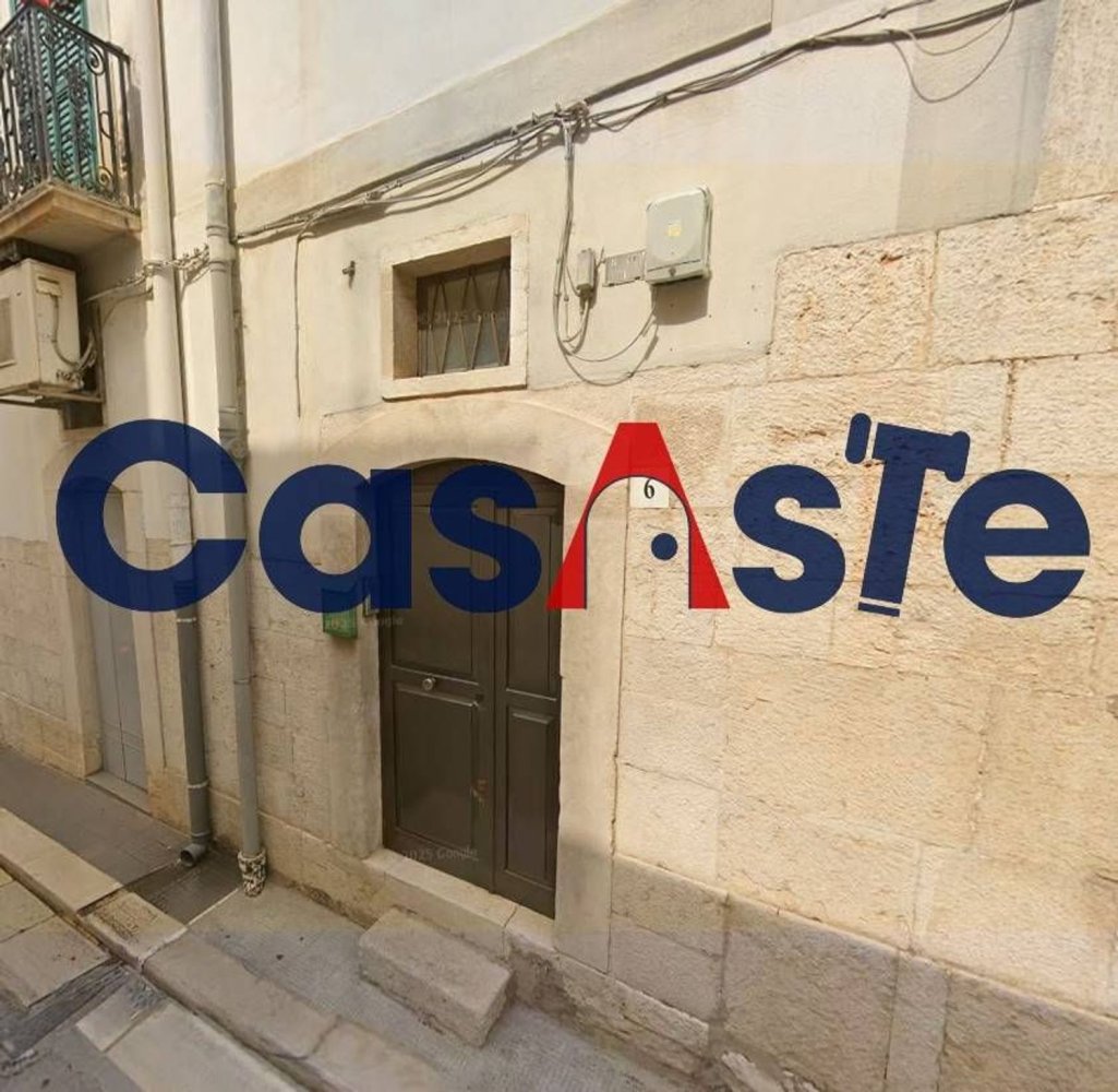 3غرفة شقة في Andria, Italy رقم 35024