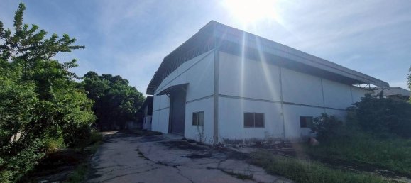  Warehouse in Samut Prakan, Thailand No. 77952 3