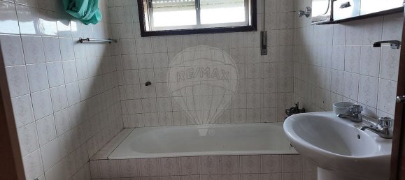 4 bedrooms House in Valongo do Vouga, Portugal No. 163398 12