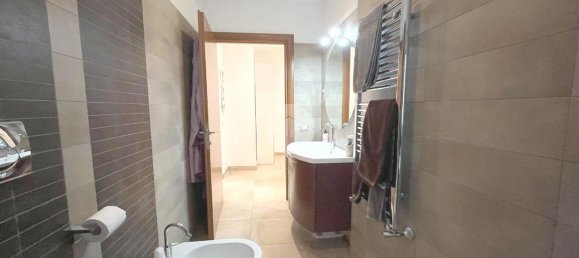 Apartamento de 3 divisões em Ciampino, Italy N.º 234260 18