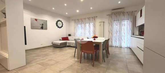 Apartamento de 3 divisões em Ciampino, Italy N.º 234260 4