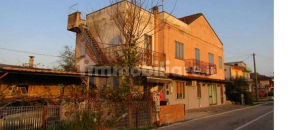 2 bedrooms Apartment in Verona, Italy No. 277270 5