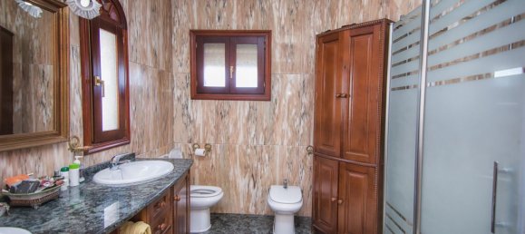 4 bedrooms Villa in Torremolinos, Spain No. 137709 14