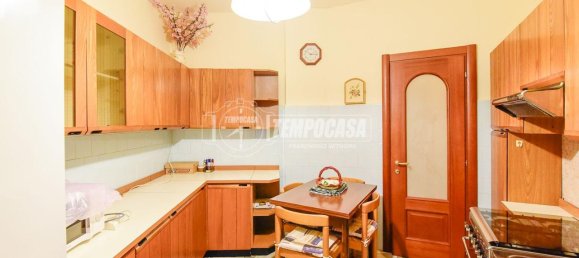 Apartamento de 3 habitaciónes en Erba, Italy No. 26339 6