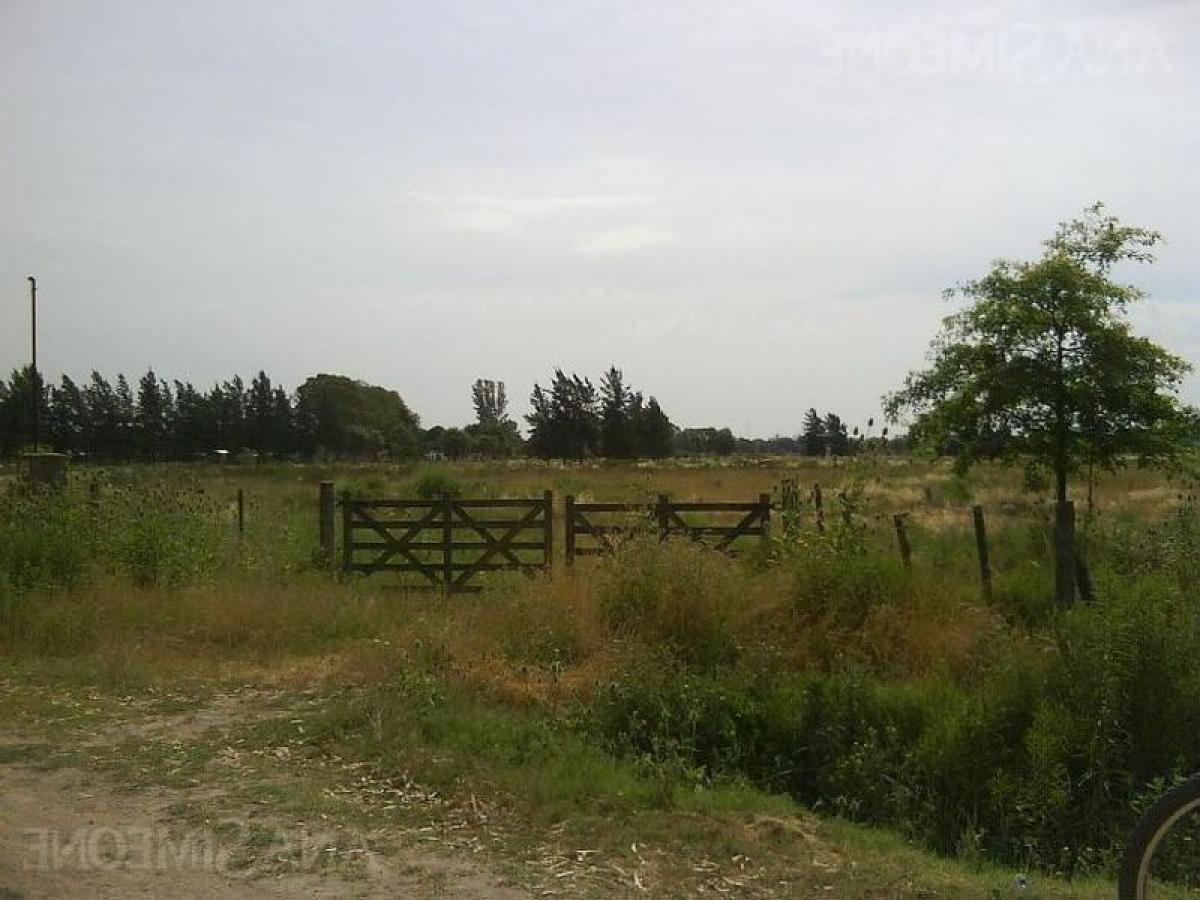  Land in Escobar, Argentina No. 116395