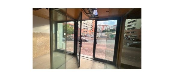 266m² Commercial property in Odivelas, Portugal No. 232175 2