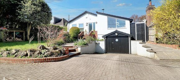Bungalow T4 em Tatsfield, United Kingdom N.º 4729 2