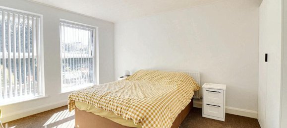 Bungalow T4 em Tatsfield, United Kingdom N.º 4729 9