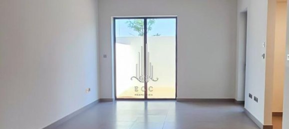 3 bedrooms Townhouse in Yas Island, UAE No. 40015 8