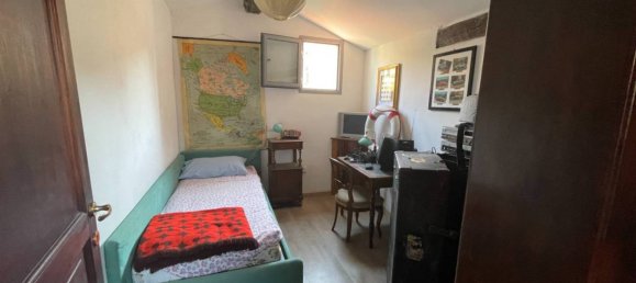 4 bedrooms Apartment in Bologna, Italy No. 119156 21