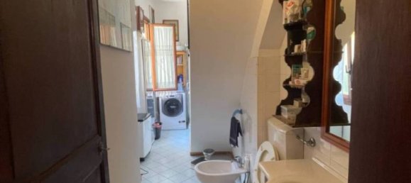 4 bedrooms Apartment in Bologna, Italy No. 119156 6