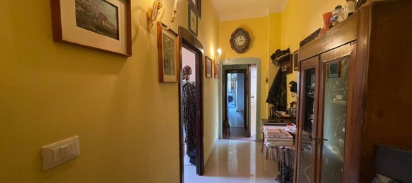 4 bedrooms Apartment in Bologna, Italy No. 119156 4