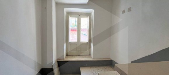 Casa de 2 habitaciónes en Triggiano, Italy No. 17821 22