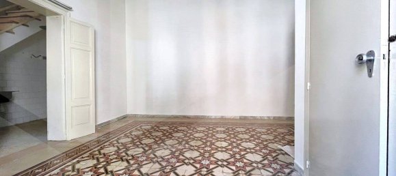 Casa de 2 habitaciónes en Triggiano, Italy No. 17821 8