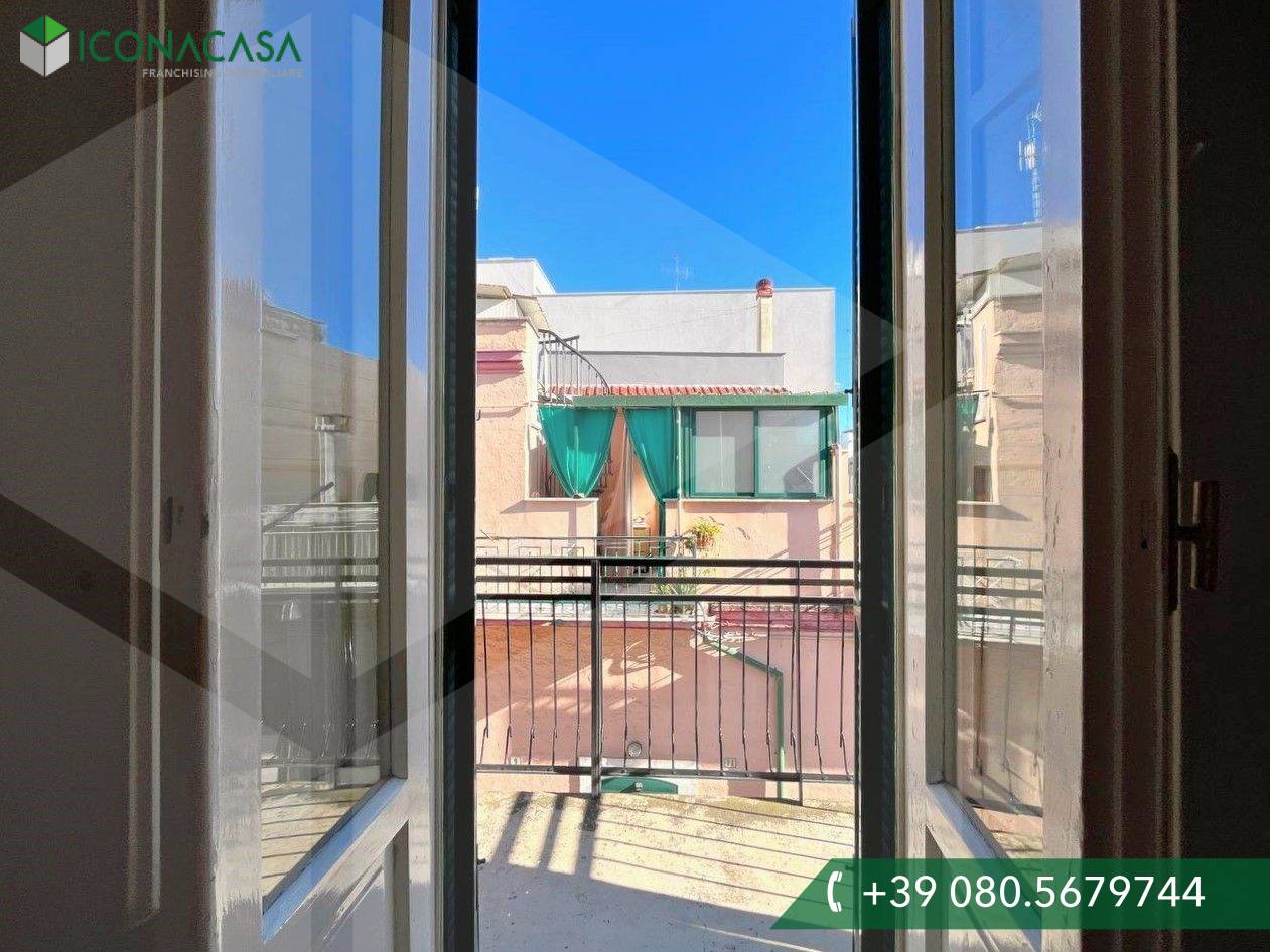 2-salle Maison à Triggiano, Italy No. 17821