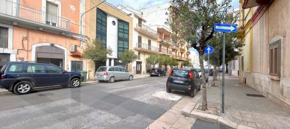 Casa de 2 habitaciónes en Triggiano, Italy No. 17821 27