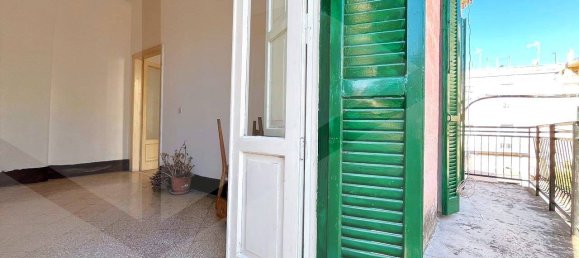 Casa de 2 habitaciónes en Triggiano, Italy No. 17821 5