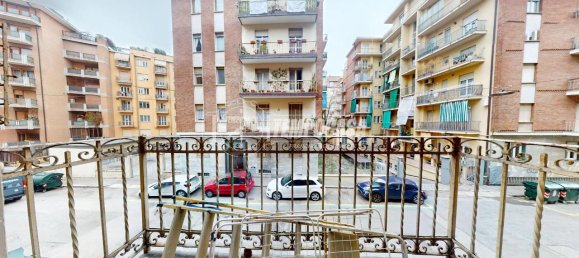 5 rooms Apartment in Turin, Italy No. 29920 62
