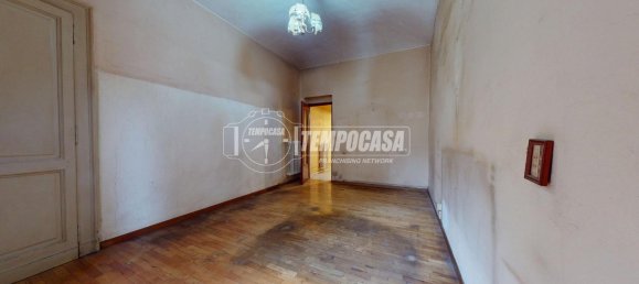 5 rooms Apartment in Turin, Italy No. 29920 43