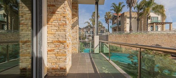 3 Schlafzimmer Villa in Cascais, Portugal, Nr. 38581 5