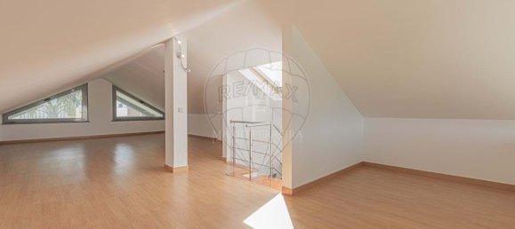 3 Schlafzimmer Villa in Cascais, Portugal, Nr. 38581 24